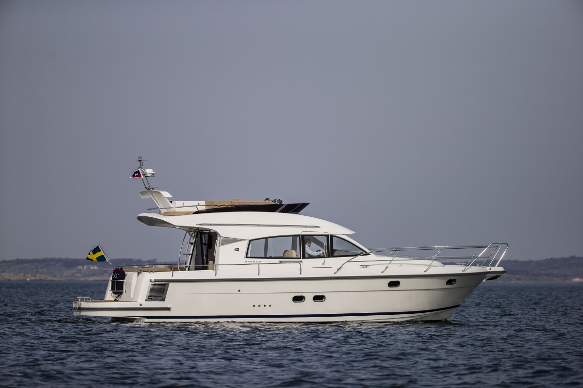 The Nimbus 405 Flybridge !